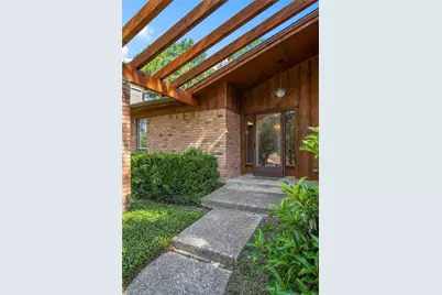 2624 Eldridge Lane, Waco, TX 76710 - Photo 3