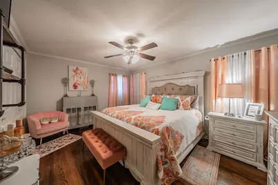 1045 Valentine Street, Hurst, TX 76053 - Photo 17