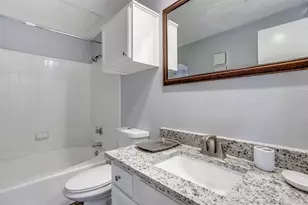 7340 Skillman St, Dallas, TX 75231 - Photo 13