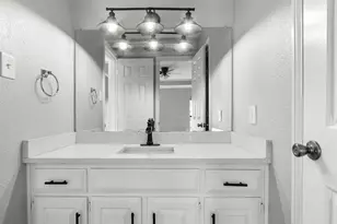 223 McCarley Pl, McKinney, TX 75071 - Photo 19