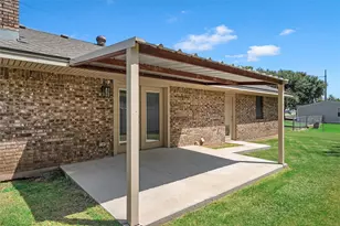 1006 Eagle Dr, Bruceville Eddy, TX 76524 - Photo 21