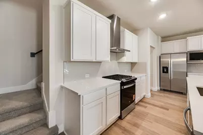8301 Bayside Drive, Rowlett, TX 75088 - Photo 9