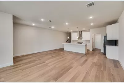 8301 Bayside Drive, Rowlett, TX 75088 - Photo 11