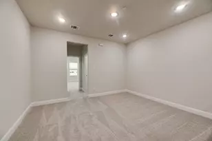 8301 Bayside Dr, Rowlett, TX 75088 - Photo 15