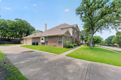 720 Big Horn Trail, Crowley, TX 76036 - Photo 3