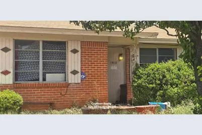 1053 Cole Court, Fort Worth, TX 76115 - Photo 5