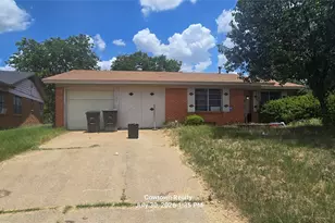 1053 Cole Ct, Fort Worth, TX 76115 - Photo 1