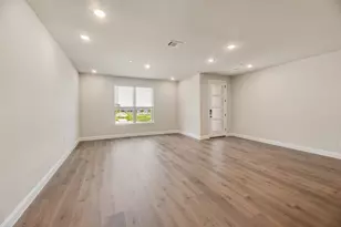 8309 Bayside Dr, Rowlett, TX 75088 - Photo 11