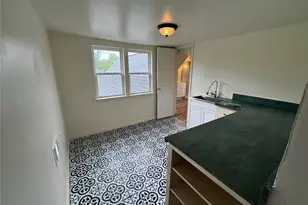610 W 6th St, Bonham, TX 75418 - Photo 33