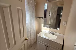 610 W 6th St, Bonham, TX 75418 - Photo 13