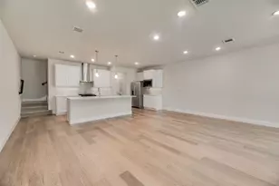 8317 Bayside Dr, Rowlett, TX 75088 - Photo 11
