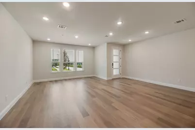 8317 Bayside Drive, Rowlett, TX 75088 - Photo 13