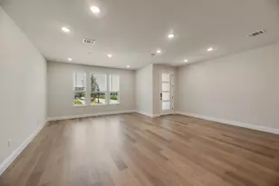 8317 Bayside Dr, Rowlett, TX 75088 - Photo 13