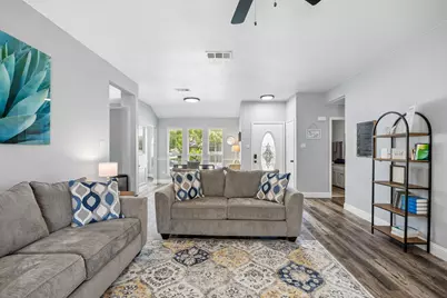 8510 Hartford Drive, Rowlett, TX 75089 - Photo 5