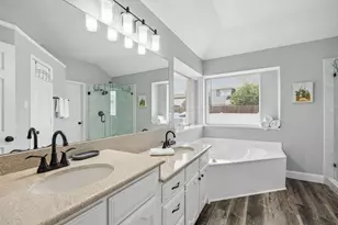 8510 Hartford Dr, Rowlett, TX 75089 - Photo 15