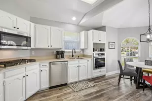 8510 Hartford Dr, Rowlett, TX 75089 - Photo 7