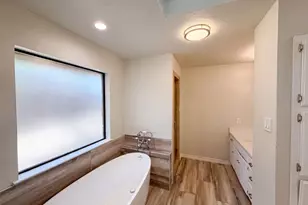 9 Muirfield Ct, Trophy Club, TX 76262 - Photo 17