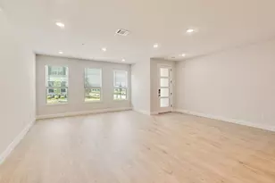 8321 Bayside Dr, Rowlett, TX 75088 - Photo 9