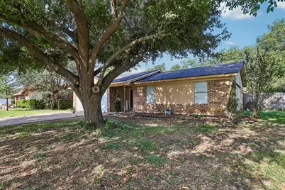 1521 Morningside Drive, Cleburne, TX 76033 - Photo 3