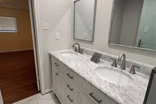 615 Oak Forest Dr, Dallas, TX 75232 - Photo 25