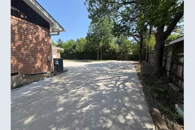 615 Oak Forest Drive, Dallas, TX 75232 - Photo 29