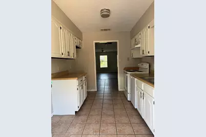 4521 SE Loop 286, Paris, TX 75460 - Photo 5