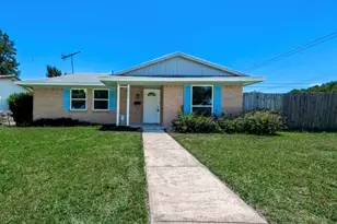 4430 Windsor Dr, Garland, TX 75042 - Photo 1