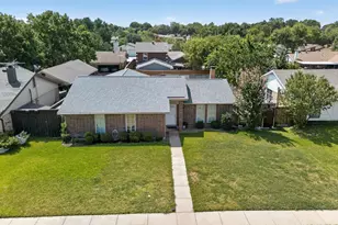2224 Crockett Dr, Carrollton, TX 75006 - Photo 3