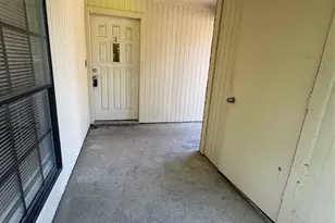 714 Hillcrest, Cedar Hill, TX 75104 - Photo 3