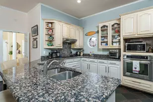 6703 Landover Hills Ln, Arlington, TX 76017 - Photo 11