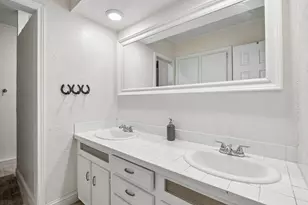 2301 Hill N Dale Dr, Irving, TX 75038 - Photo 19