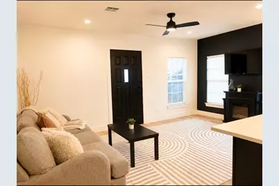 209 Kerby Street, Arlington, TX 76013 - Photo 3