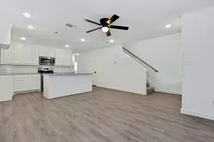 103 E Bond St, Denison, TX 75021 - Photo 5