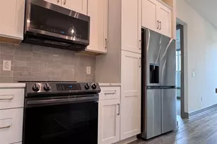 2700 Old Denton Rd, Carrollton, TX 75007 - Photo 7