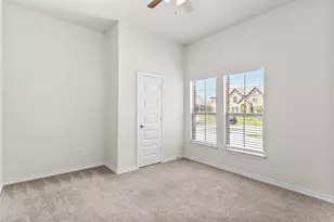 112 Mockingbird Hl Dr, Joshua, TX 76058 - Photo 33