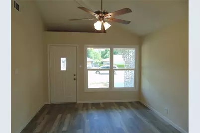 10135 San Juan Avenue, Dallas, TX 75228 - Photo 21