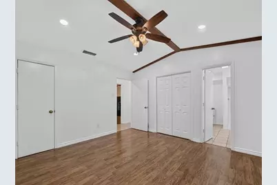 13241 Saratoga Lane, Balch Springs, TX 75180 - Photo 15