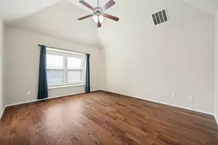 2404 Scott Creek Dr, Little Elm, TX 75068 - Photo 7