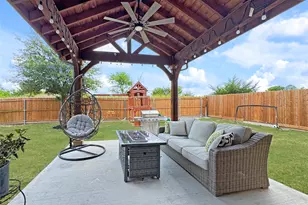 1905 Burl Ln, Anna, TX 75409 - Photo 1