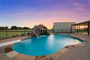 225 County Rd 423, Lorena, TX 76655 - Photo 7
