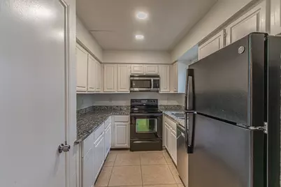 2728 Copper Creek Drive #107, Arlington, TX 76006 - Photo 13