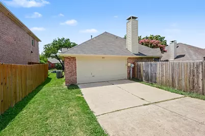 2033 Piedmont Drive, Lewisville, TX 75067 - Photo 27