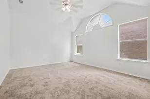 2033 Piedmont Dr, Lewisville, TX 75067 - Photo 15
