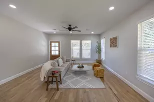 1321 E Magnolia Ave, Fort Worth, TX 76104 - Photo 5