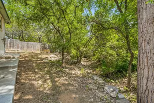 1005 Spanish Trail Dr, Granbury, TX 76048 - Photo 21