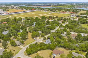 1005 Spanish Trail Dr, Granbury, TX 76048 - Photo 31