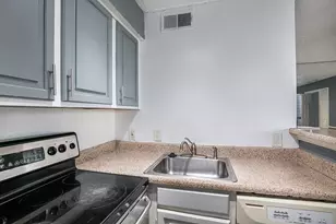2311 Balsam Dr, Arlington, TX 76006 - Photo 15