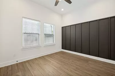 4503 Frank Street, Dallas, TX 75210 - Photo 9
