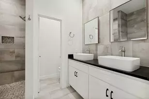 4503 Frank St, Dallas, TX 75210 - Photo 7