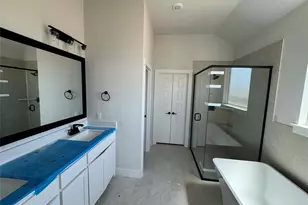 145 Legends Wy, Bridgeport, TX 76246 - Photo 5